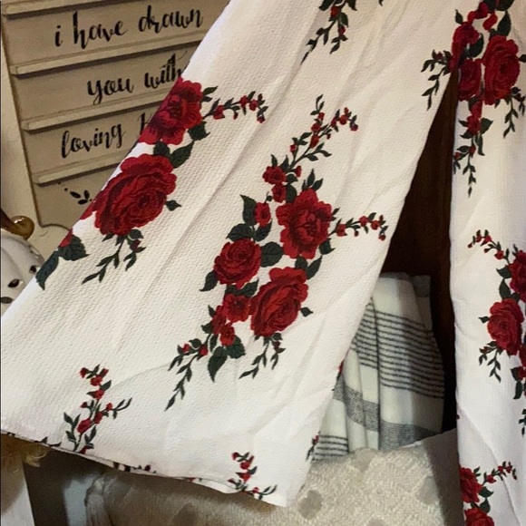 NWT GUESS ROSE 🌹 Duster - Picture 2 of 5